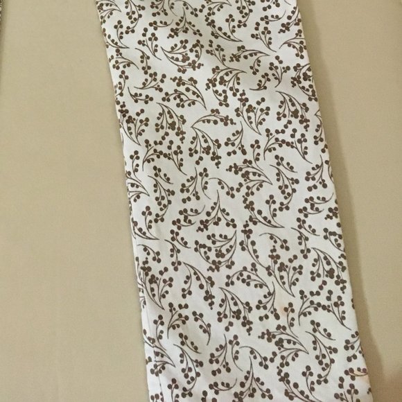 TOMMY HILFIGER - Picture 2 of 3